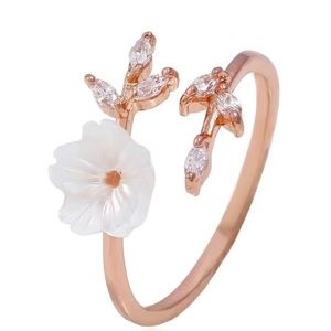 Rose Gold Flower Ring